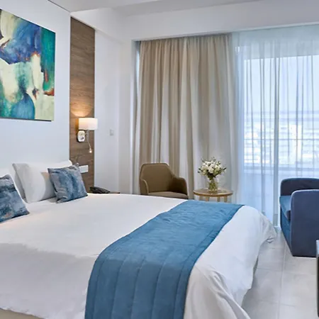Gaia Sun N Blue Hotel
