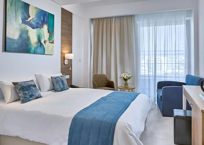 Gaia Sun N Blue Hotell