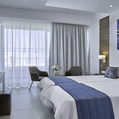 מלון Gaia Sun N Blue