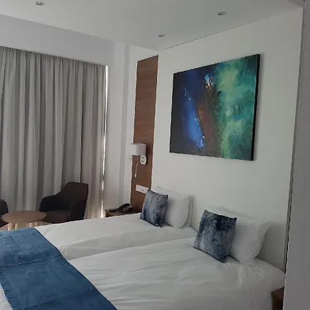 Gaia Sun N Blue Hotel