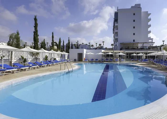 Gaia Sun N Blue Hotel