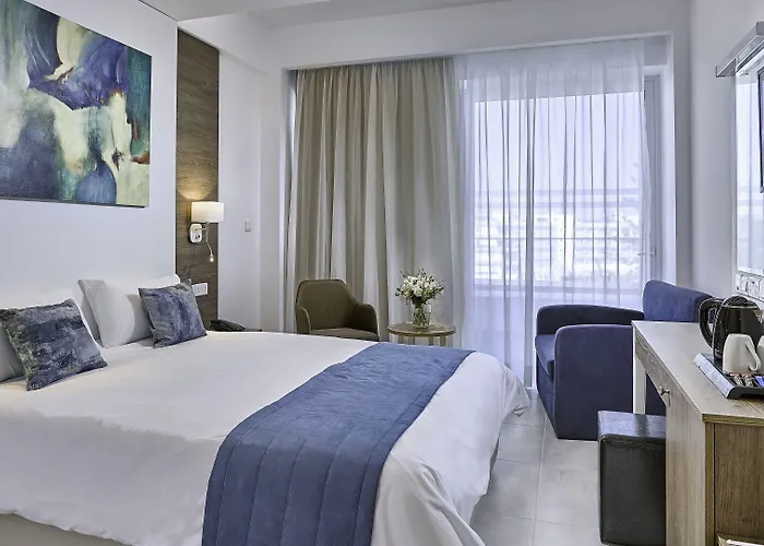 Gaia Sun N Blue Hotel